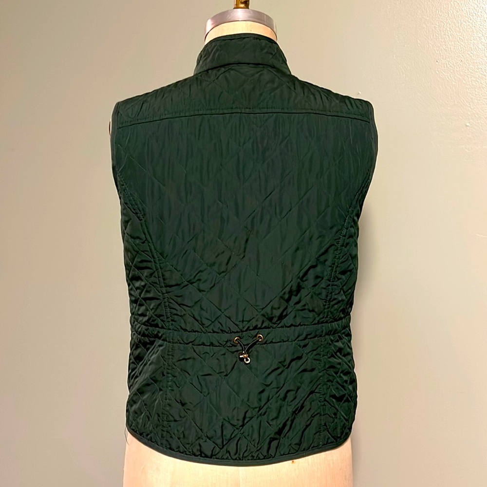 Vest - Picture 3 of 4